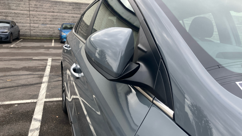 Hyundai IONIQ 100kW Premium 38kWh 5dr Auto Electric Hatchback